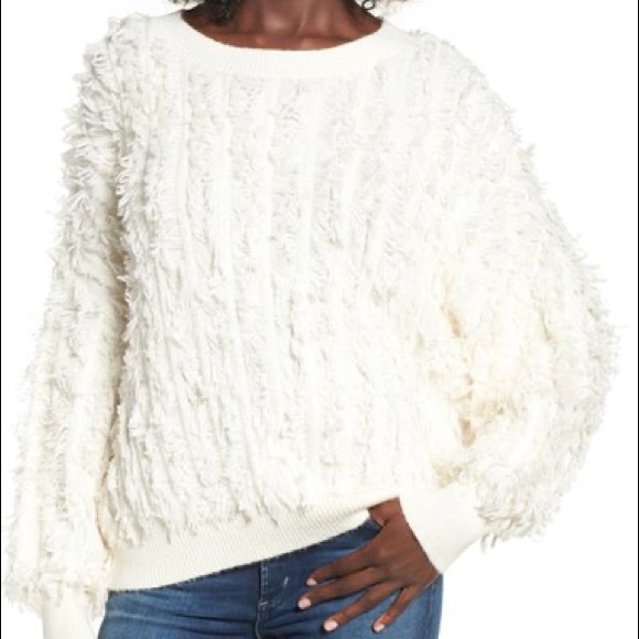 Fringe batwing sweater - Picture 2 of 2